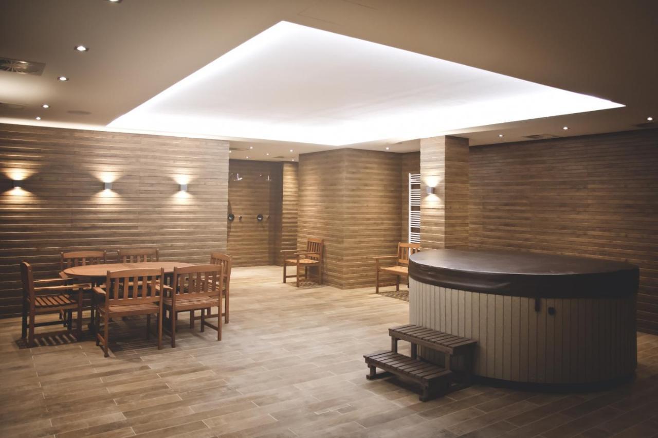 Apartman Rezidence Moser-Free Parking Garage Карлови Вари Екстериор снимка