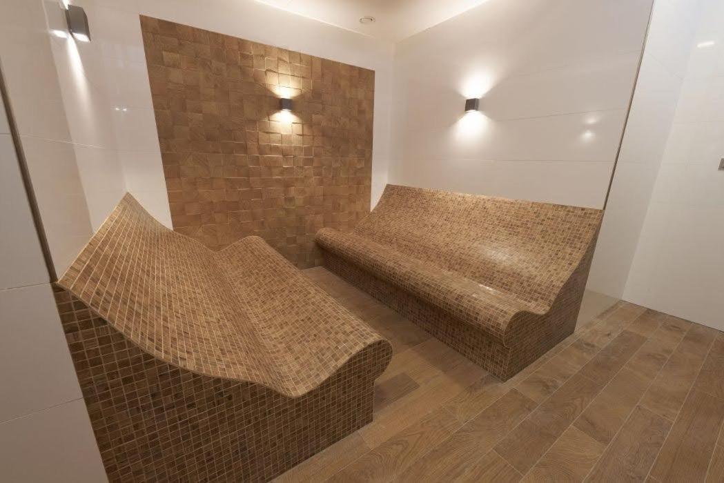 Apartman Rezidence Moser-Free Parking Garage Карлови Вари Екстериор снимка